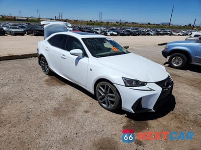 Czwarte zdjęcie samochodu z boku: 2017 LEXUS IS 350 VIN:JTHBE1D2XH5030759 - miniatura