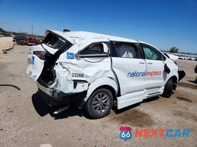Trzecie zdjęcie samochodu z tyłu: 2022 TOYOTA SIENNA LE VIN:5TDKSKFC6NS061311 - miniatura