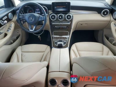 Zdjęcie 8 z 13 samochodu: 2017 MERCEDES-BENZ GLC 300 4MATIC VIN:WDC0G4KB7HF235807 - miniatura