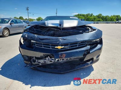 Piąte zdjęcie samochodu w środku: 2014 CHEVROLET CAMARO LS VIN:2G1FE1E30E9131617 - miniatura