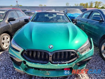 Piąte zdjęcie samochodu w środku: 2024 BMW M8 VIN:WBSAE0C07RCP11135 - miniatura