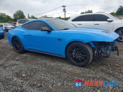 Czwarte zdjęcie samochodu z boku: 2024 FORD MUSTANG GT VIN:1FA6P8CF7R5419439 - miniatura
