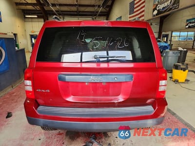 Zdjęcie 6 z 13 samochodu: 2014 JEEP PATRIOT SPORT VIN:1C4NJRBB4ED694262 - miniatura