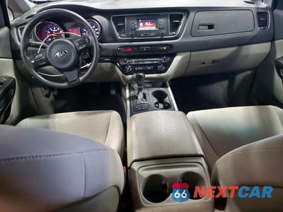 Zdjęcie 8 z 12 samochodu: 2016 KIA SEDONA LX VIN:KNDMB5C1XG6099141 - miniatura