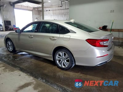 Drugie zdjęcie samochodu z przodu: 2019 HONDA ACCORD LX VIN:1HGCV1F17KA093683 - miniatura