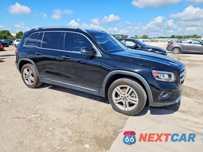 Czwarte zdjęcie samochodu z boku: 2021 MERCEDES-BENZ GLB 250 VIN:W1N4M4GB7MW098654 - miniatura