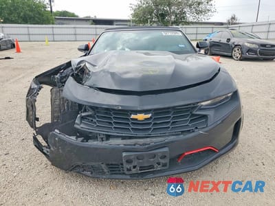Piąte zdjęcie samochodu w środku: 2024 CHEVROLET CAMARO LS VIN:1G1FB3DSXR0106317 - miniatura
