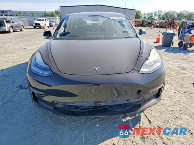 Piąte zdjęcie samochodu w środku: 2019 TESLA MODEL 3 VIN:5YJ3E1EA4KF410603 - miniatura