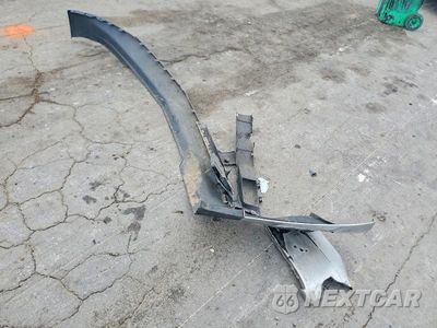Zdjęcie 13 z 14 samochodu: 2018 CHEVROLET SUBURBAN K1500 LT VIN:1GNSKHKC3JR117455 - miniatura