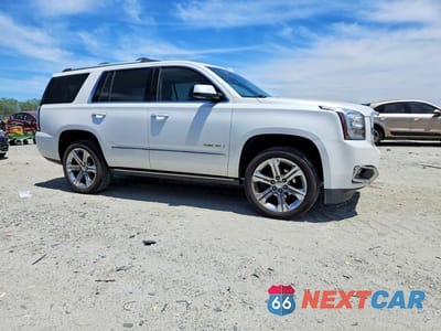 Czwarte zdjęcie samochodu z boku: 2017 GMC YUKON DENALI VIN:1GKS2CKJ8HR402600 - miniatura