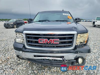 Piąte zdjęcie samochodu w środku: 2011 GMC SIERRA C15 VIN:3GTP1VE01BG138789 - miniatura