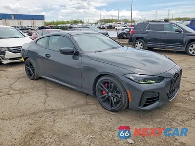 Czwarte zdjęcie samochodu z boku: 2022 BMW M440XI VIN:WBA13AR0XNCK25078 - miniatura