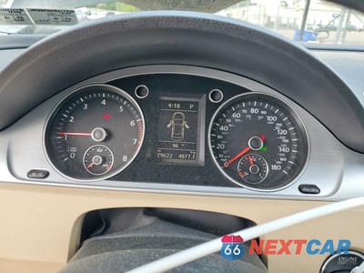 Zdjęcie 9 z 12 samochodu: 2014 VOLKSWAGEN CC SPORT VIN:WVWBN7AN3EE537596 - miniatura
