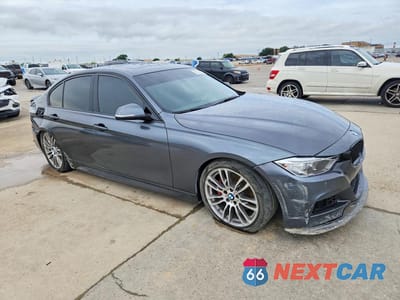 Czwarte zdjęcie samochodu z boku: 2014 BMW 335 I VIN:WBA3A9G55ENS65472 - miniatura