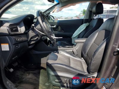 Zdjęcie 7 z 13 samochodu: 2018 KIA NIRO EX VIN:KNDCC3LC0J5141196 - miniatura