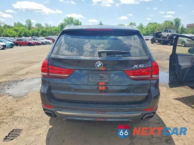 Zdjęcie 6 z 13 samochodu: 2018 BMW X5 XDR40E VIN:5UXKT0C5XJ0V98458 - miniatura