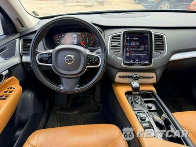 Zdjęcie 9 z 13 samochodu: 2016 VOLVO XC90 T5 VIN:YV4102XK2G1072214 - miniatura