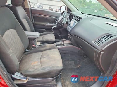 Zdjęcie 7 z 13 samochodu: 2019 MITSUBISHI OUTLANDER SPORT ES VIN:JA4AP3AU4KU016596 - miniatura