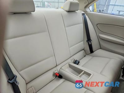 Zdjęcie 10 z 12 samochodu: 2009 BMW 128 I VIN:WBAUP73579VF07393 - miniatura
