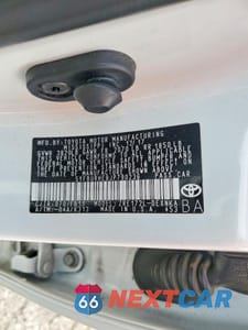 Zdjęcie 12 z 12 samochodu: 2018 TOYOTA COROLLA LE VIN:5YFBURHE8JP790236 - miniatura