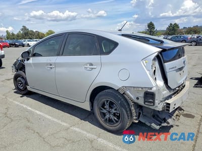 Drugie zdjęcie samochodu z przodu: 2015 TOYOTA PRIUS TWO VIN:JTDKN3DU5F0480151 - miniatura