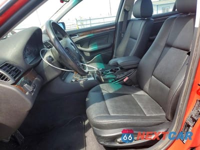 Zdjęcie 7 z 12 samochodu: 2001 BMW 325 I VIN:WBAAN37421ND49875 - miniatura