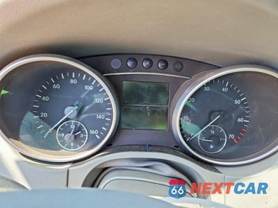 Zdjęcie 9 z 13 samochodu: 2006 MERCEDES-BENZ ML 350 VIN:4JGBB86E36A027826 - miniatura