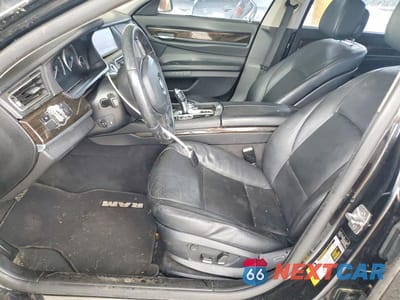 Zdjęcie 7 z 12 samochodu: 2012 BMW 740 LI VIN:WBAKB4C5XCC577037 - miniatura