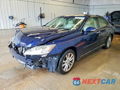 2011 LEXUS ES 350 JTHBK1EG3B2467997 - główne zdjęcie licytacji z USA - miniatura