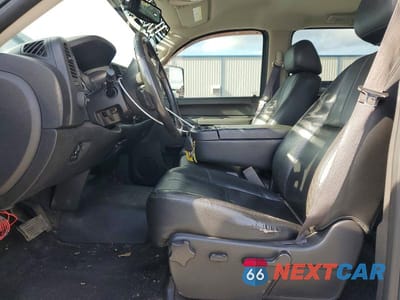Zdjęcie 7 z 12 samochodu: 2013 CHEVROLET SILVERADO K2500 HEAVY DUTY LT VIN:1GC1KXC80DF245005 - miniatura