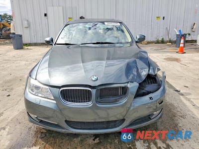 Piąte zdjęcie samochodu w środku: 2011 BMW 328 XI SULEV VIN:WBAPK5C55BA659313 - miniatura