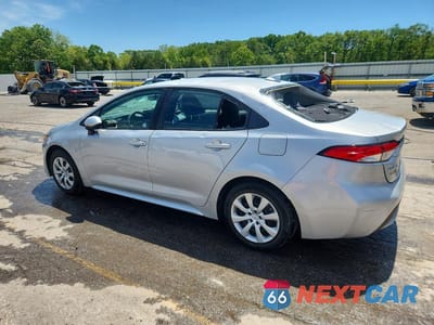 Drugie zdjęcie samochodu z przodu: 2022 TOYOTA COROLLA LE VIN:5YFEPMAE3NP301622 - miniatura