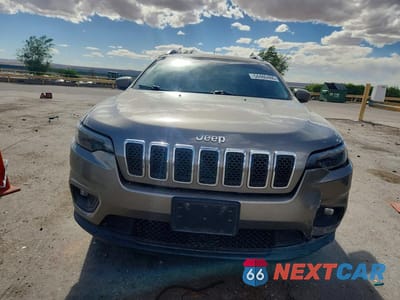 Piąte zdjęcie samochodu w środku: 2021 JEEP CHEROKEE LATITUDE PLUS VIN:1C4PJMLB3MD154619 - miniatura