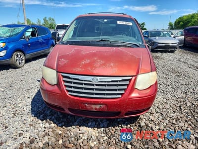 Piąte zdjęcie samochodu w środku: 2007 CHRYSLER TOWN & COUNTRY TOURING VIN:2A4GP54L97R349678 - miniatura