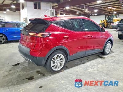Trzecie zdjęcie samochodu z tyłu: 2023 CHEVROLET BOLT EUV LT VIN:1G1FY6S07P4111143 - miniatura