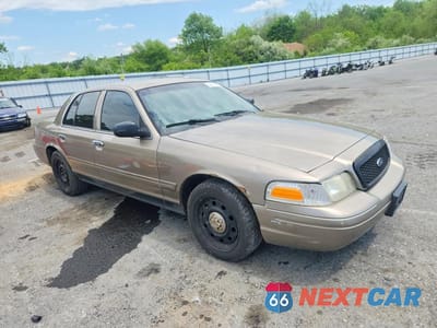 Czwarte zdjęcie samochodu z boku: 2007 FORD CROWN VICTORIA POLICE INTERCEPTOR VIN:2FAHP71W87X106143 - miniatura
