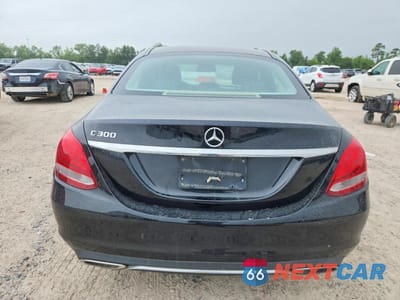Zdjęcie 6 z 13 samochodu: 2017 MERCEDES-BENZ C 300 VIN:55SWF4JB0HU186599 - miniatura