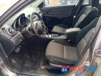 Zdjęcie 7 z 12 samochodu: 2006 MAZDA 3 I VIN:JM1BK12F661453648 - miniatura