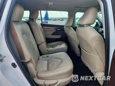 Zdjęcie 11 z 13 samochodu: 2020 TOYOTA HIGHLANDER LIMITED VIN:5TDYZRAH2LS027641 - miniatura