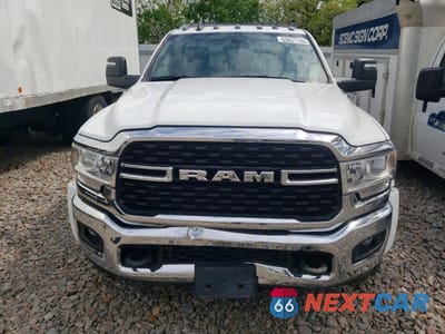 Piąte zdjęcie samochodu w środku: 2024 RAM 4500 VIN:3C7WRLAL7RG224548 - miniatura