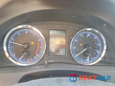 Zdjęcie 9 z 12 samochodu: 2018 TOYOTA COROLLA LE VIN:2T1BURHE6JC044500 - miniatura