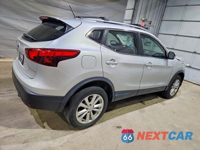 Trzecie zdjęcie samochodu z tyłu: 2018 NISSAN ROGUE SPORT SV VIN:JN1BJ1CR6JW287061 - miniatura