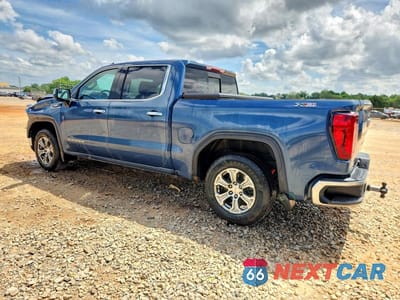 Drugie zdjęcie samochodu z przodu: 2024 GMC SIERRA K1500 SLT VIN:3GTUUDE84RG160077 - miniatura