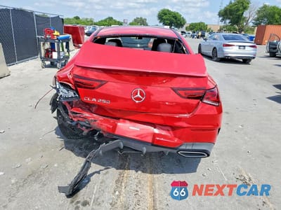 Zdjęcie 6 z 12 samochodu: 2020 MERCEDES-BENZ CLA 250 VIN:WDD5J4GB0LN063775 - miniatura