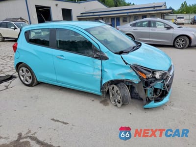 Czwarte zdjęcie samochodu z boku: 2021 CHEVROLET SPARK LS VIN:KL8CB6SA3MC714704 - miniatura