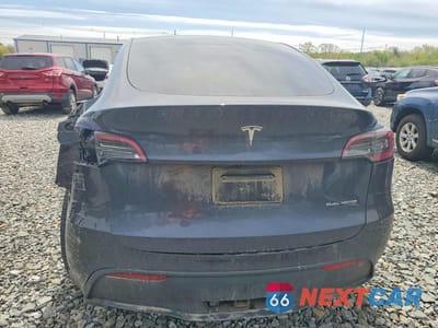 Zdjęcie 6 z 13 samochodu: 2024 TESLA MODEL Y VIN:7SAYGDEE0RA226466 - miniatura