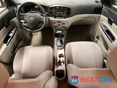 Zdjęcie 8 z 12 samochodu: 2006 HYUNDAI ACCENT GLS VIN:KMHCN46C76U024879 - miniatura