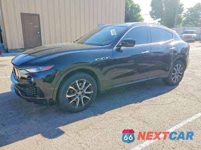 2017 MASERATI LEVANTE ZN661XUA9HX257744 - główne zdjęcie licytacji z USA - miniatura