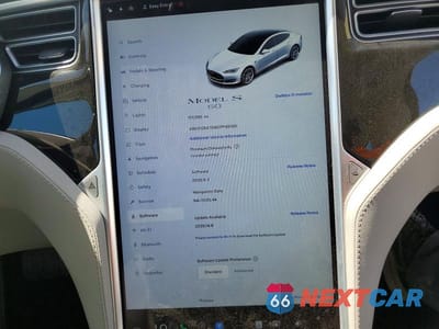 Zdjęcie 9 z 12 samochodu: 2014 TESLA MODEL S VIN:5YJSA1S16EFP49380 - miniatura