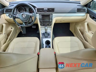 Zdjęcie 8 z 12 samochodu: 2019 VOLKSWAGEN PASSAT WOLFSBURG VIN:1VWLA7A3XKC012327 - miniatura